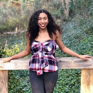 Meet your Posher, Bria